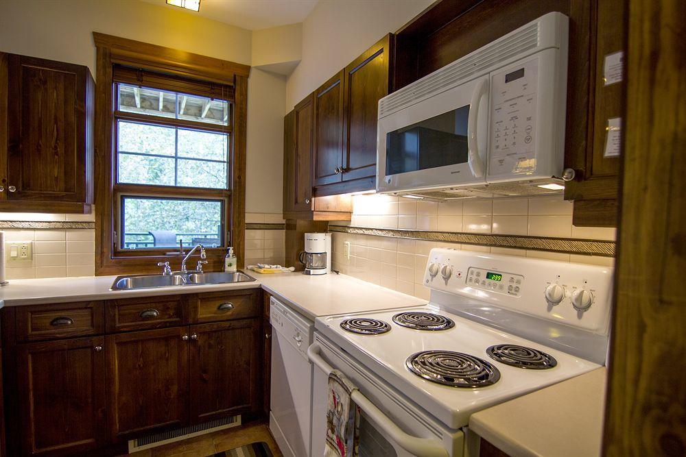 شقة Tremblant Les Eaux - Location Adp مونت تريمبلانت المظهر الخارجي الصورة