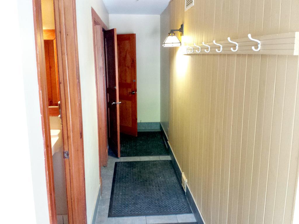 شقة Tremblant Les Eaux - Location Adp مونت تريمبلانت المظهر الخارجي الصورة