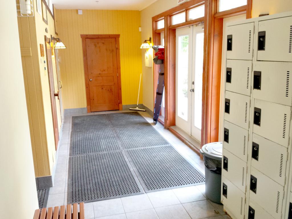 شقة Tremblant Les Eaux - Location Adp مونت تريمبلانت المظهر الخارجي الصورة
