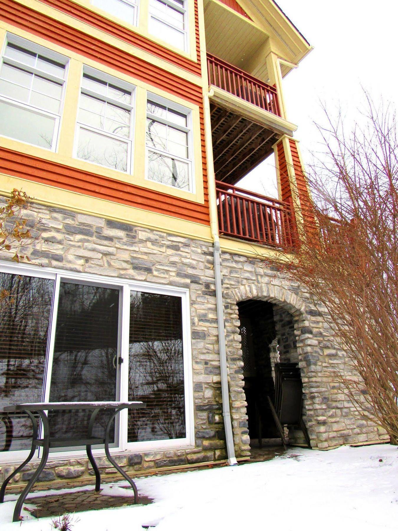 شقة Tremblant Les Eaux - Location Adp مونت تريمبلانت المظهر الخارجي الصورة