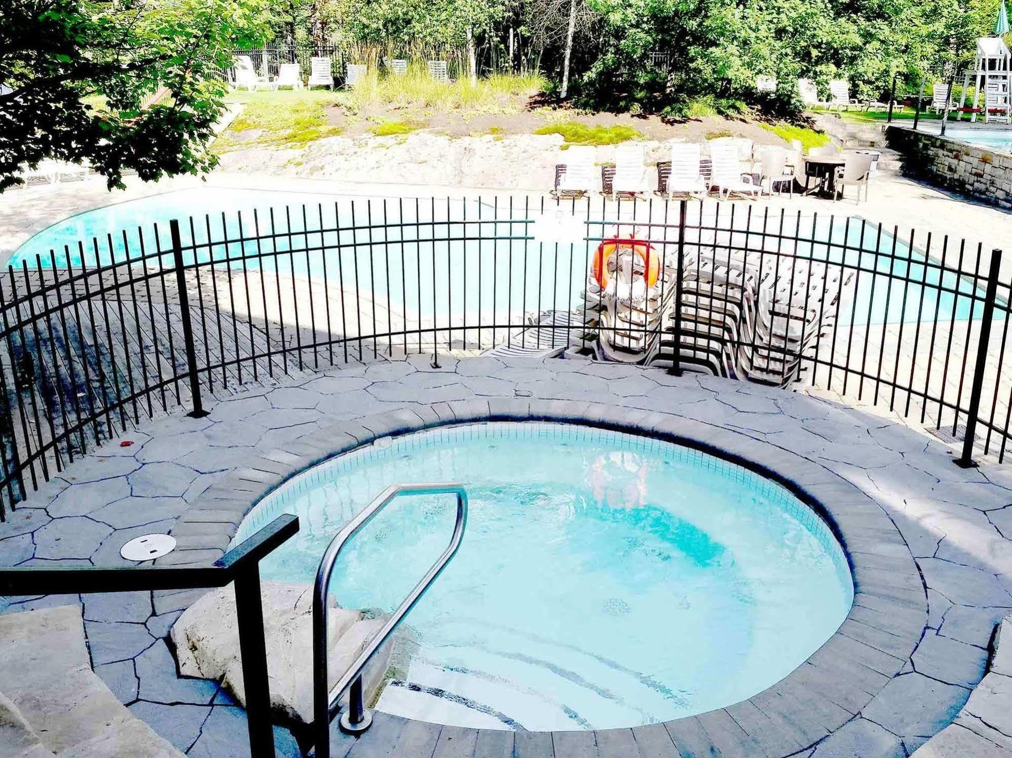 شقة Tremblant Les Eaux - Location Adp مونت تريمبلانت المظهر الخارجي الصورة